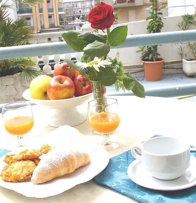 Hotel Vienna Bellaria-Igea Marina 3*,  Italy